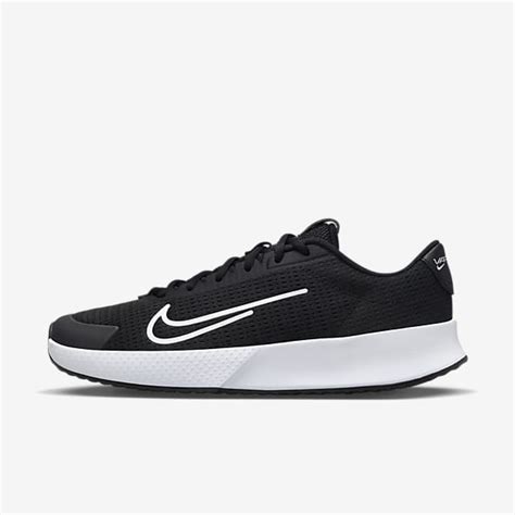 Schwarz Tennis. Nike DE